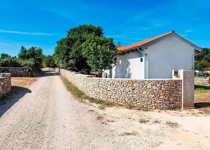 House Lena - 800 M From The Sea